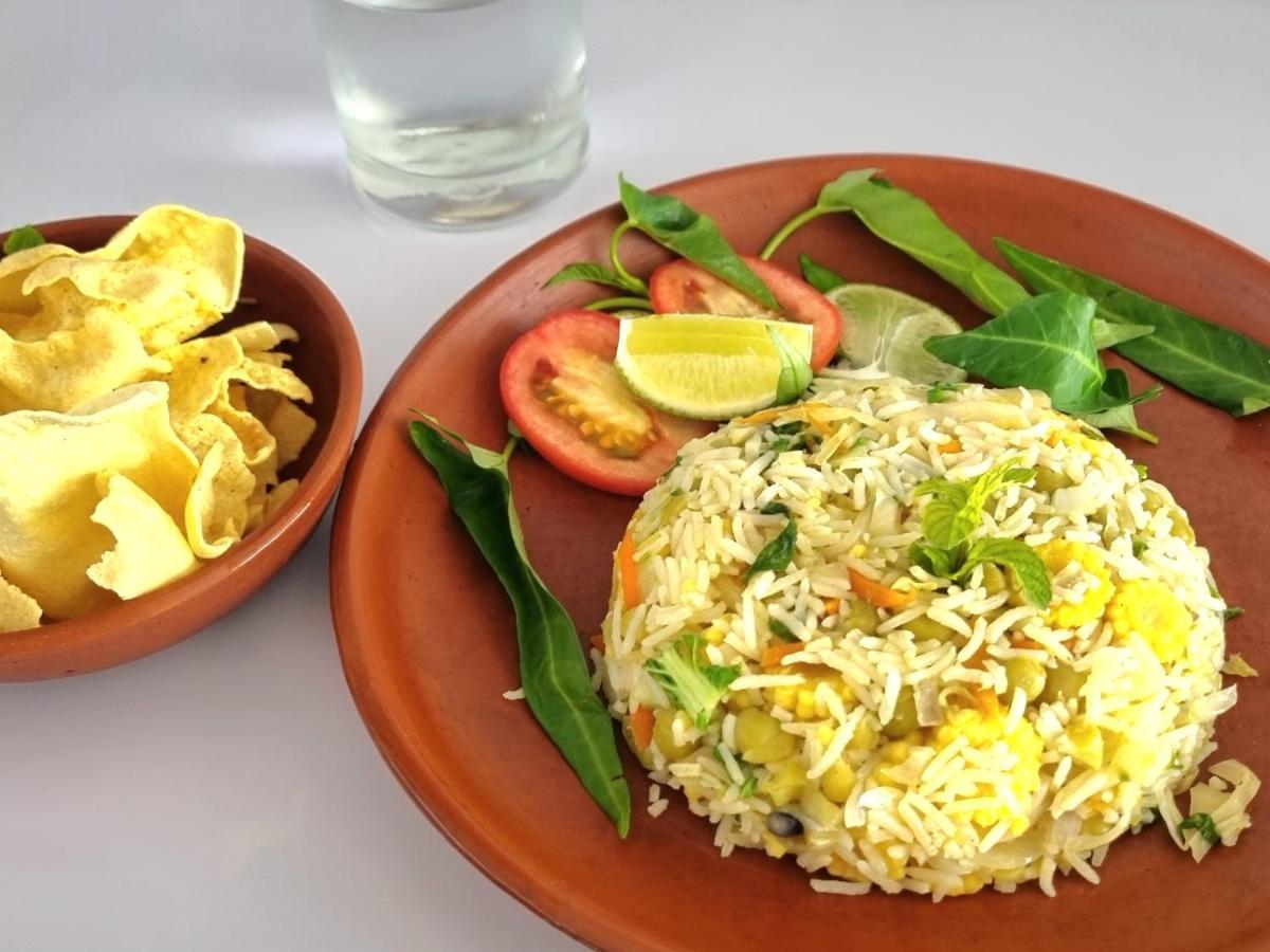 Coral Inn ثولوسدو المظهر الخارجي الصورة