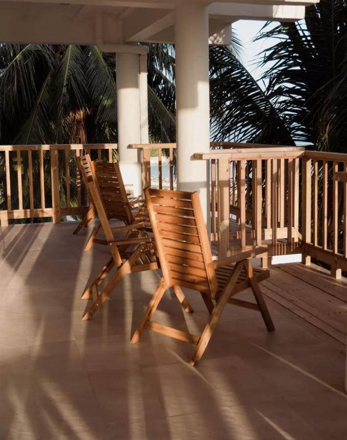 Coral Inn ثولوسدو المظهر الخارجي الصورة